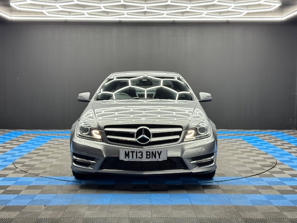 Used Mercedes-Benz C-Class 2013 for sale - 76228005: Photo 2