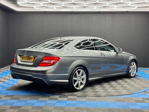 Used Mercedes-Benz C-Class 2013 for sale - 76228005: Photo 5