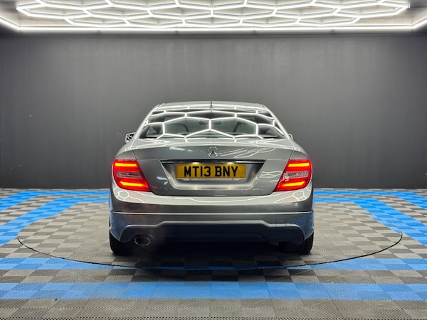 Used Mercedes-Benz C-Class 2013 for sale - 76228005: Photo 6