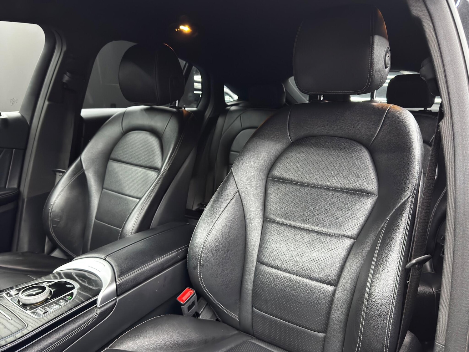 Used Mercedes-Benz GLC 2018 for sale - 76561253: Photo 14