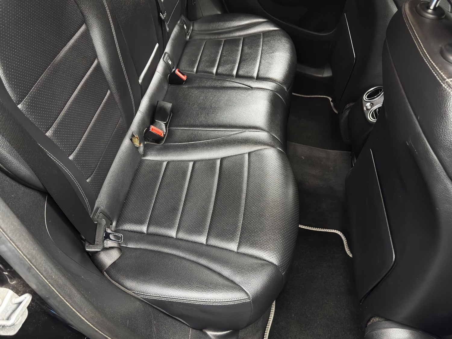 Used Mercedes-Benz GLC 2018 for sale - 76561253: Photo 16