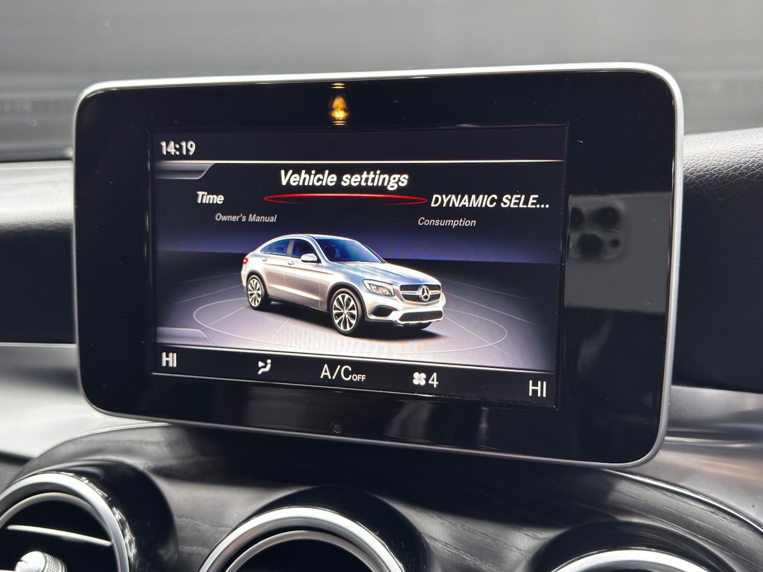 Used Mercedes-Benz GLC 2018 for sale - 76561253: Photo 32