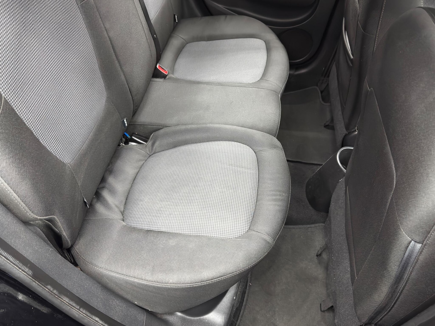 Used Hyundai i20 2013 for sale - 77598087: Photo 16