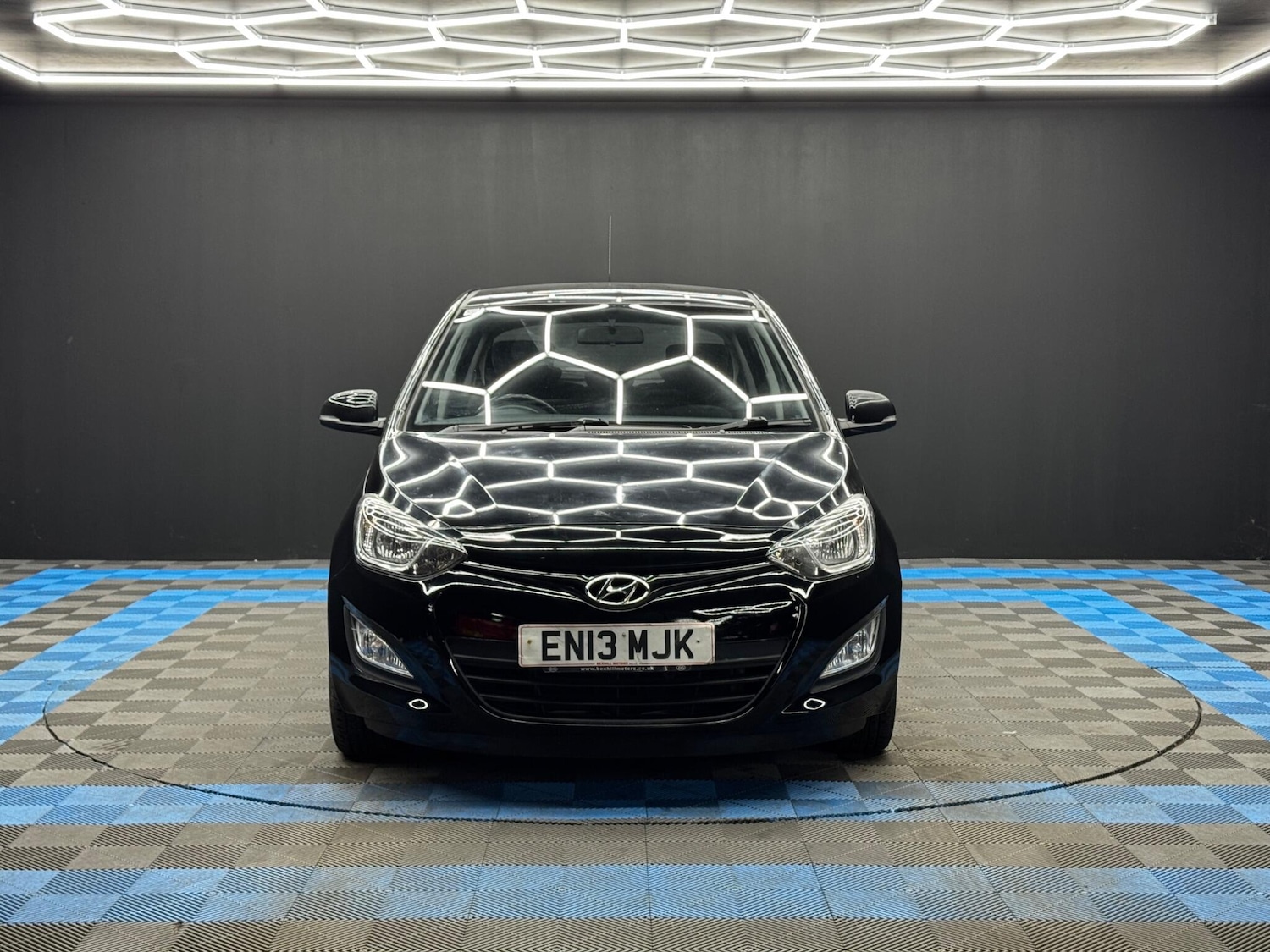 Used Hyundai i20 2013 for sale - 77598087: Photo 2