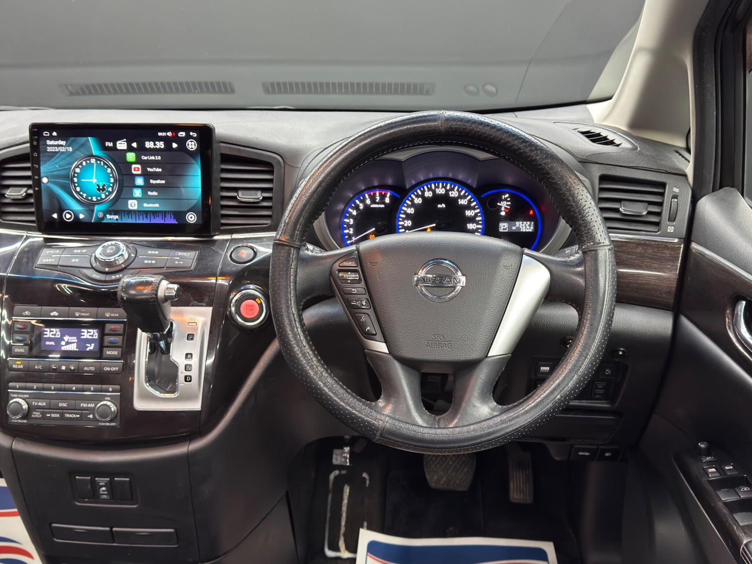 Used Nissan Elgrand for sale - 77852890: Photo 19