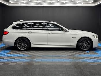 Used BMW 5 Series 2016 for sale - 77612386: Photo