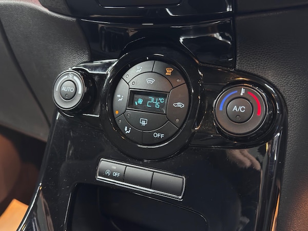 Used Ford Fiesta 2013 for sale - 76227110: Photo 26