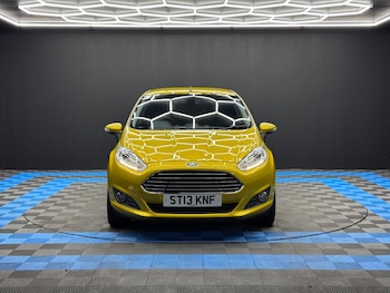 Used Ford Fiesta 2013 for sale - 76227110: Photo 2