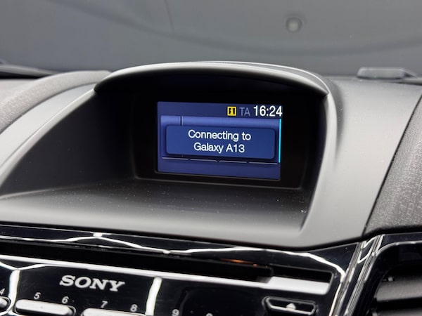 Used Ford Fiesta 2013 for sale - 76227110: Photo 30