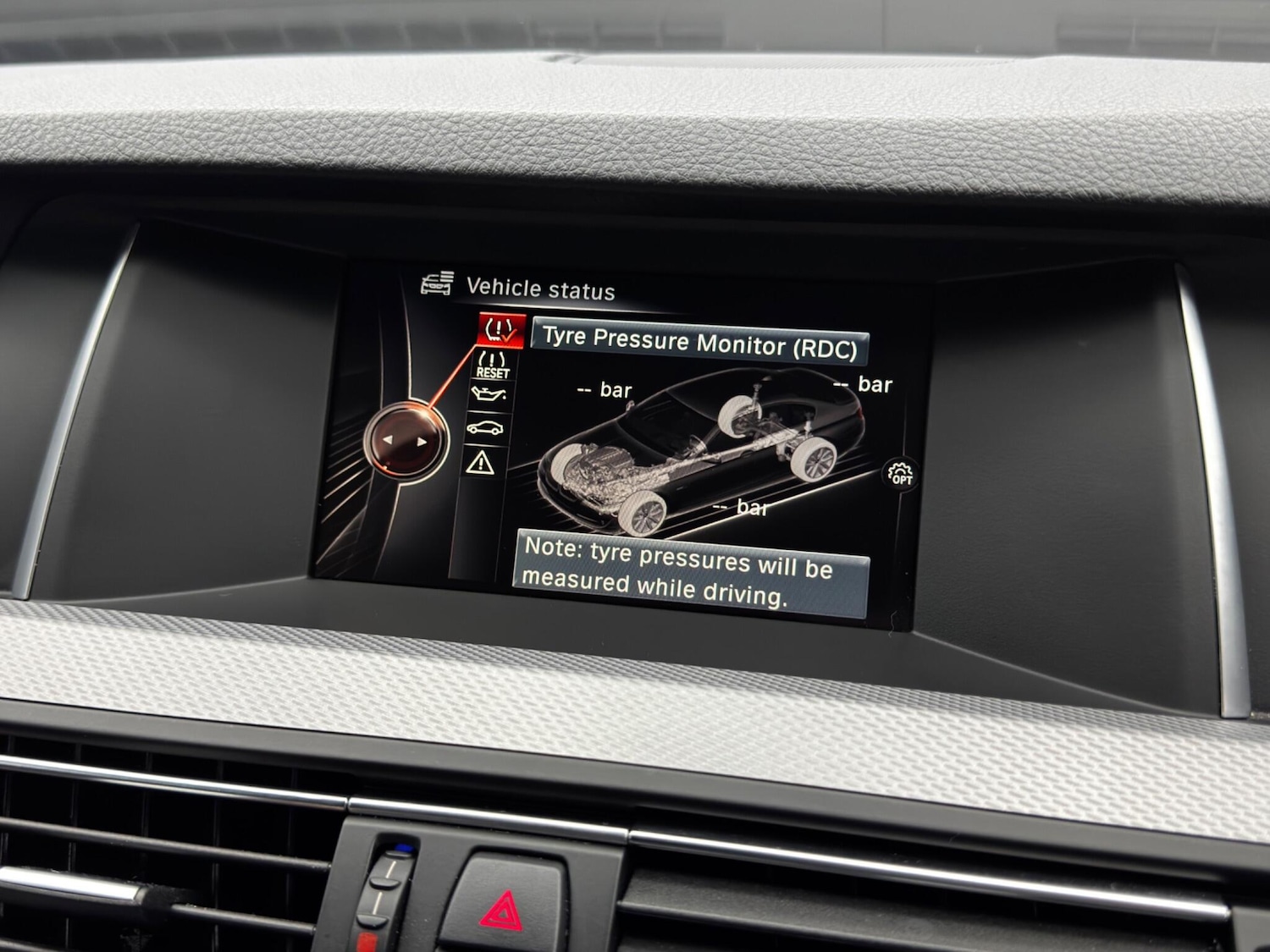 Used BMW 5 Series 2015 for sale - 76484380: Photo 32