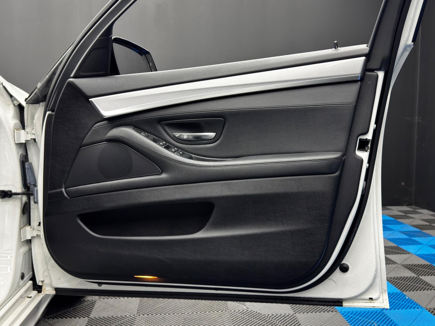 Used BMW 5 Series 2015 for sale - 76484380: Photo 39