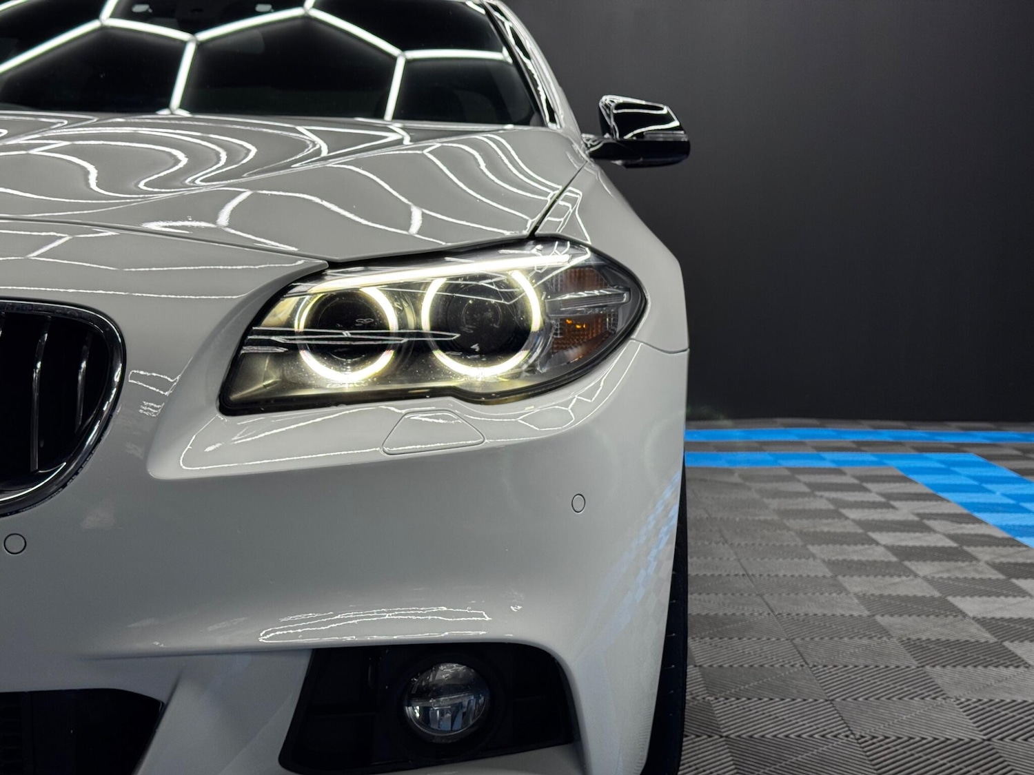 Used BMW 5 Series 2015 for sale - 76484380: Photo 45