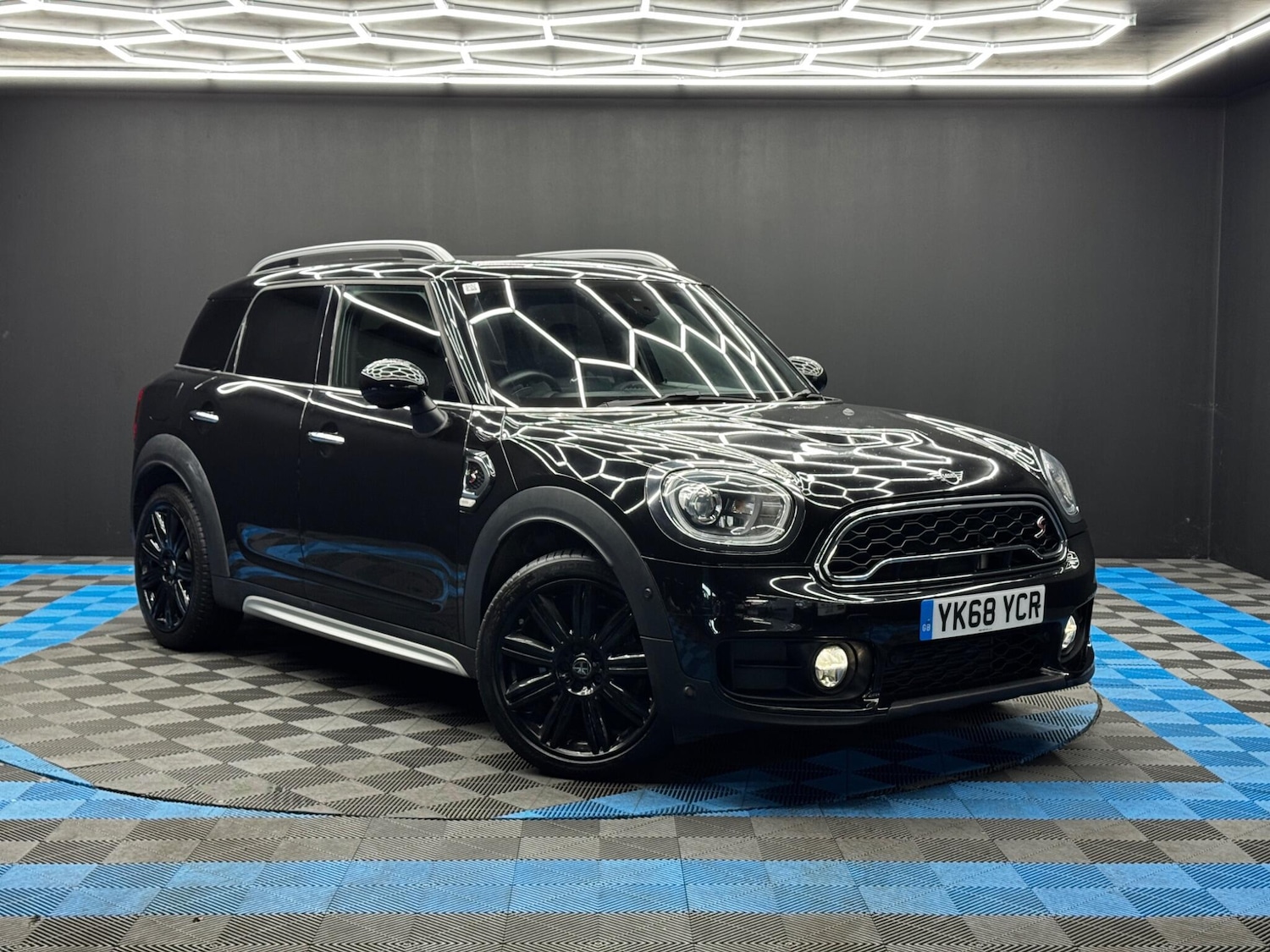 Used MINI Countryman 2018 for sale - 76912913: Photo 1