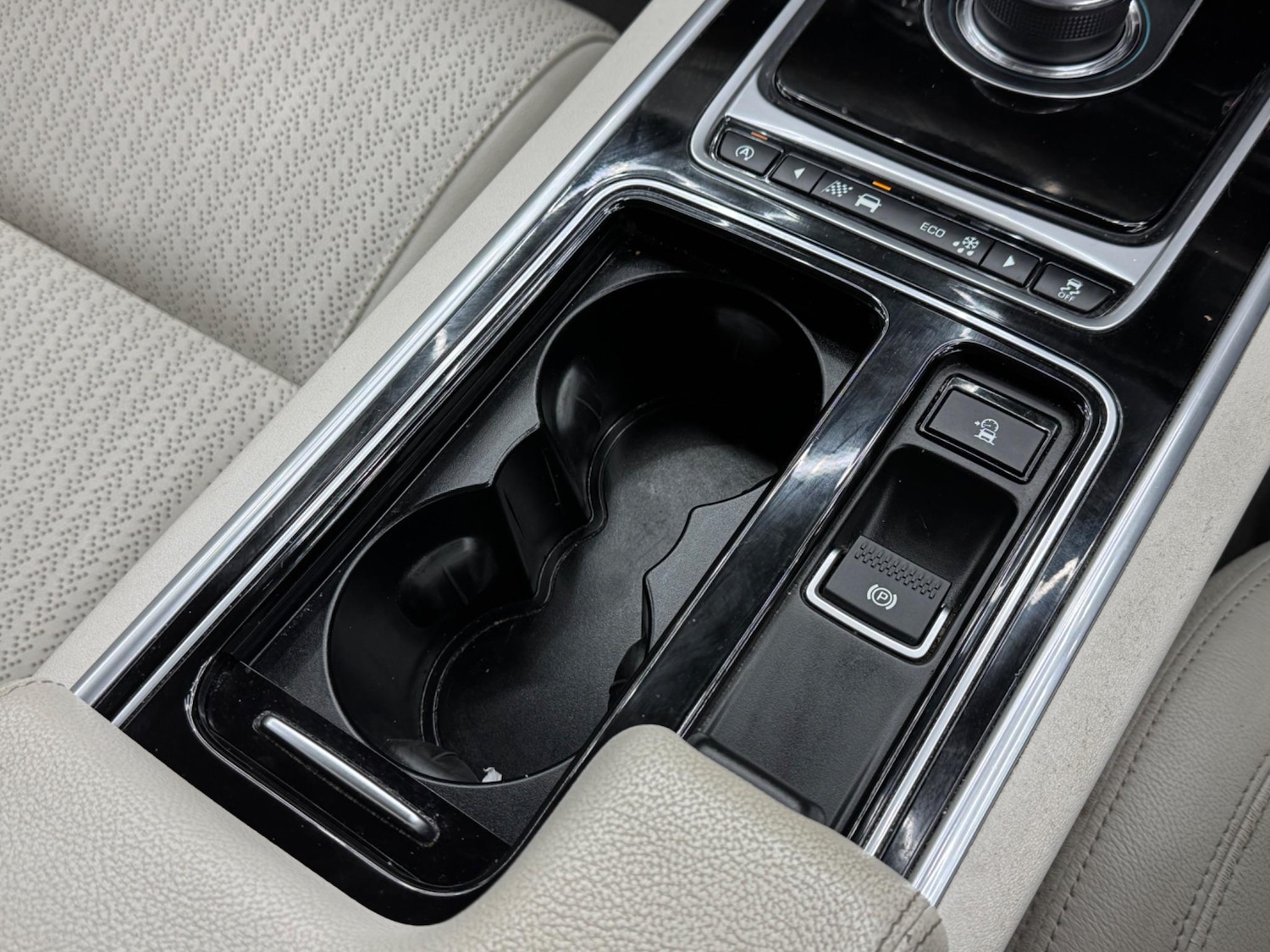 Used Audi A4 2019 for sale - 76671605: Photo 25