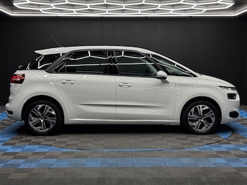 Used Citroen C4 Picasso 2016 for sale - 79361430: Photo
