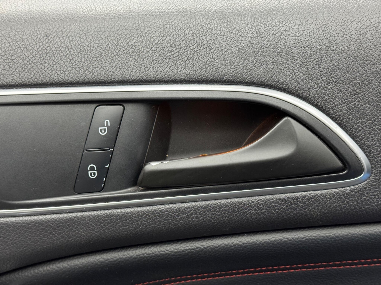 Used Mercedes-Benz A-Class 2013 for sale - 77695915: Photo 37