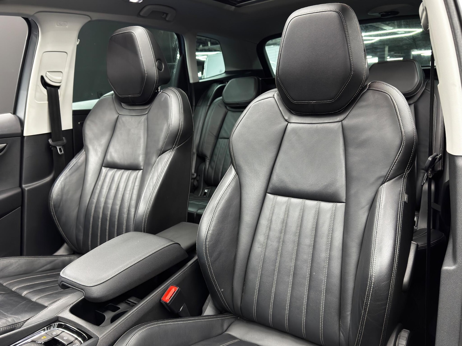 Used Skoda Karoq 2018 for sale - 76801479: Photo 14