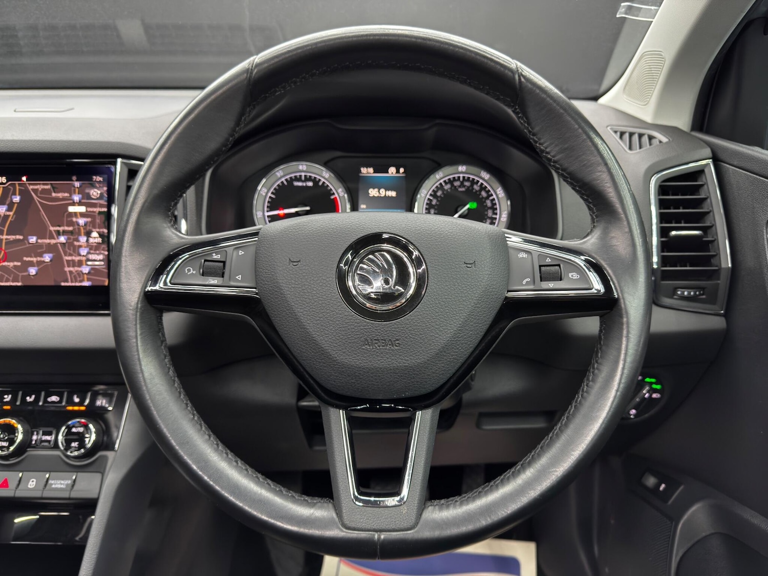 Used Skoda Karoq 2018 for sale - 76801479: Photo 19