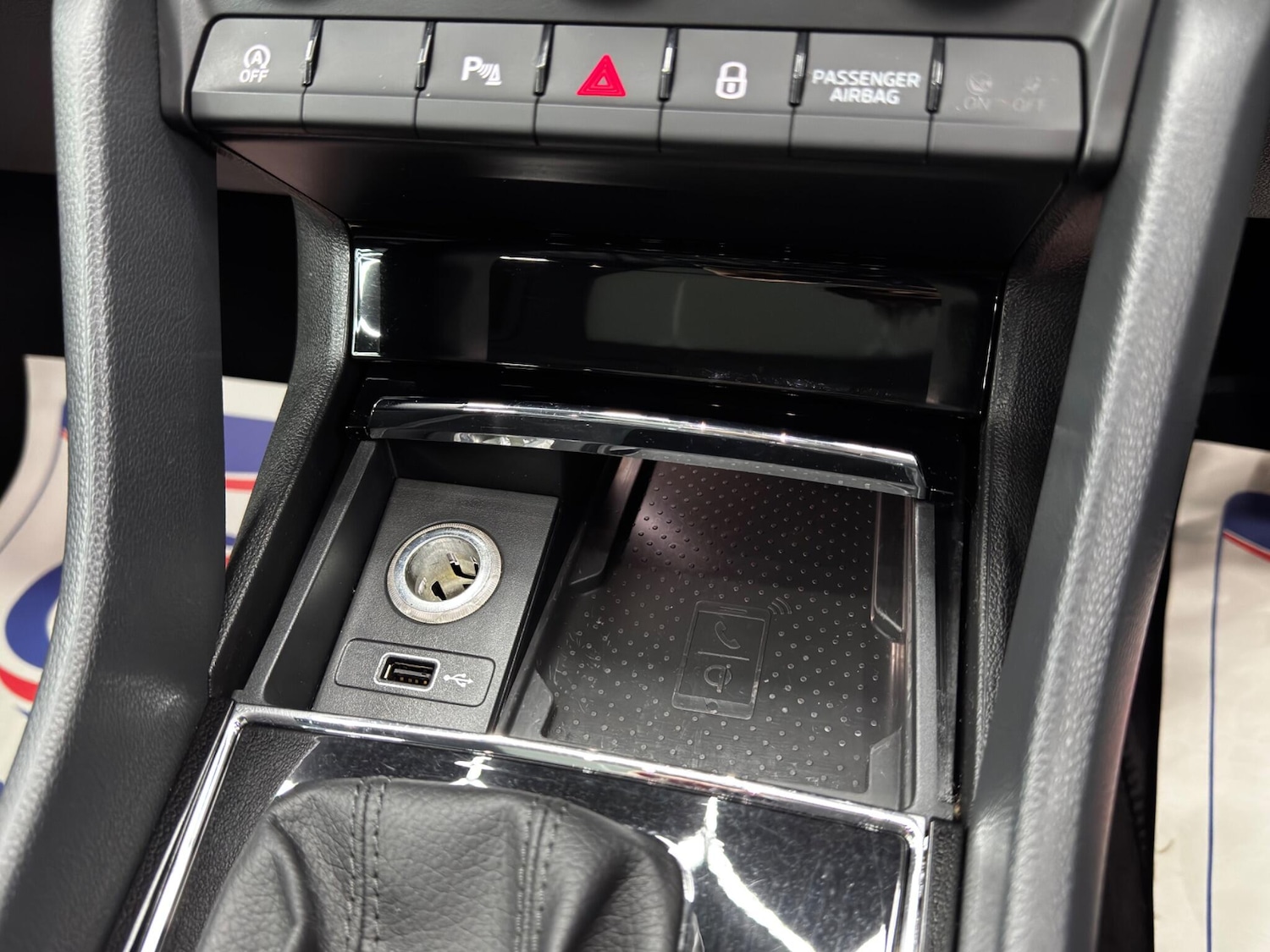 Used Skoda Karoq 2018 for sale - 76801479: Photo 28