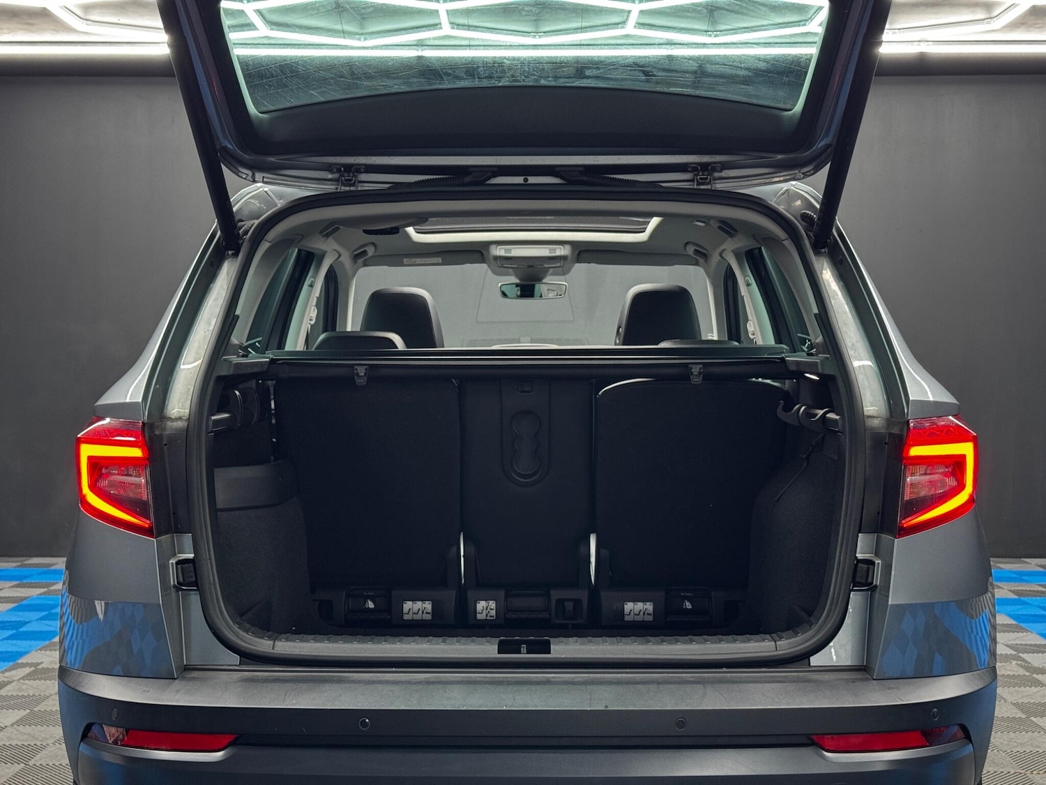 Used Skoda Karoq 2018 for sale - 76801479: Photo 43