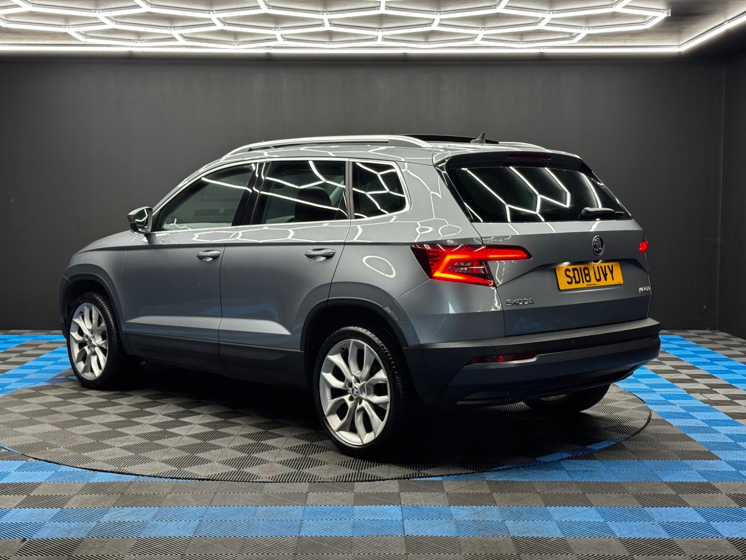 Used Skoda Karoq 2018 for sale - 76801479: Photo 7