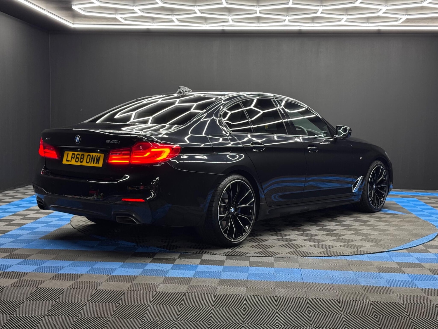 Used BMW 5 Series 2018 for sale - 76989346: Photo 5