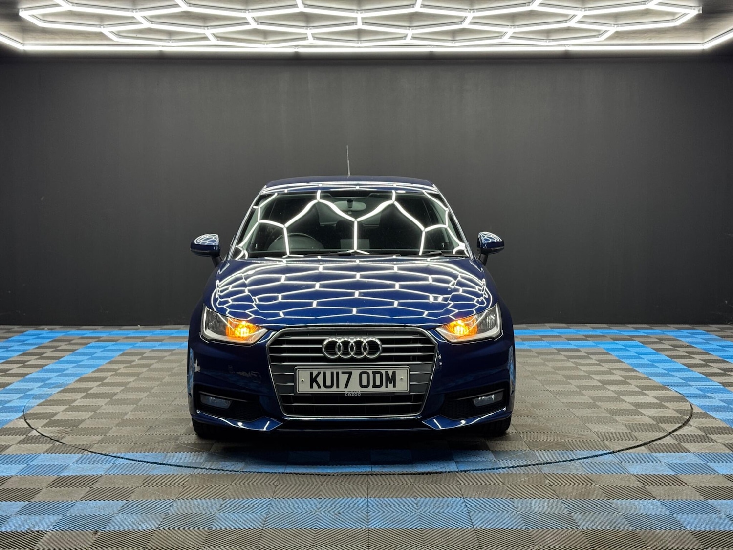 Used Audi A1 2017 for sale - 78170617: Photo 2