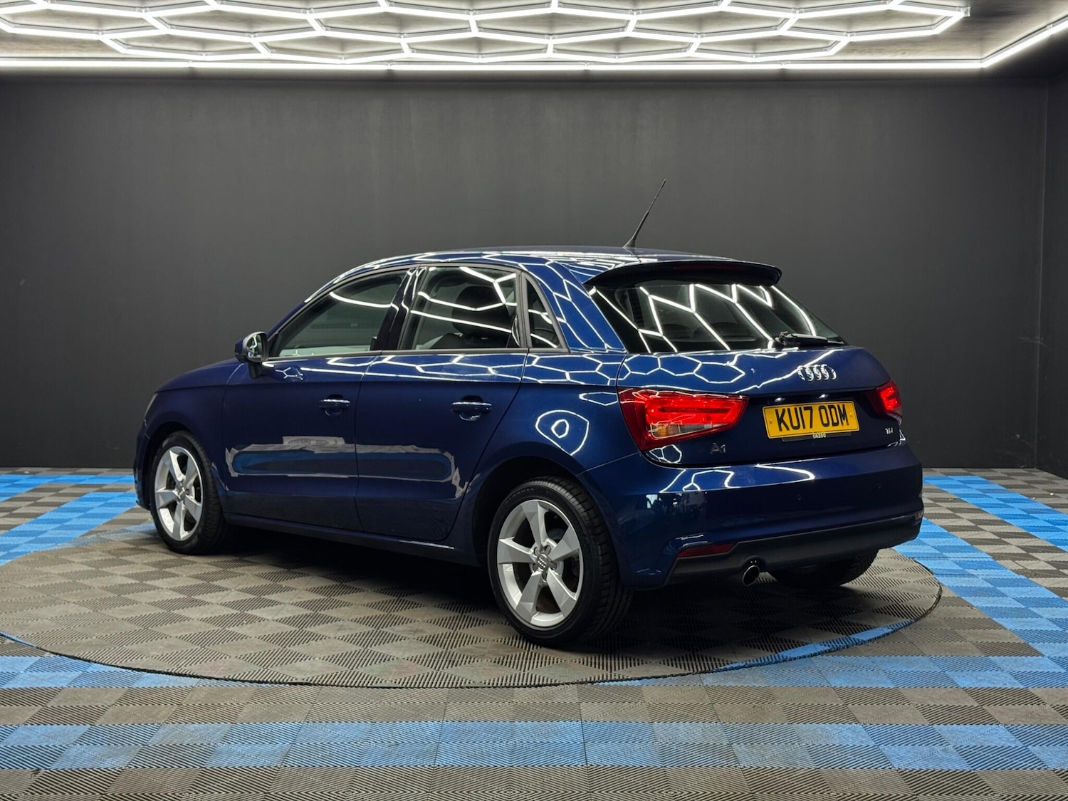 Used Audi A1 2017 for sale - 78170617: Photo 7