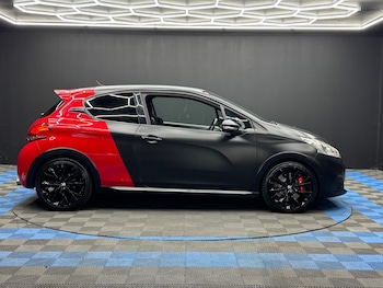 Used Peugeot 208 2016 for sale - 75577209: Photo