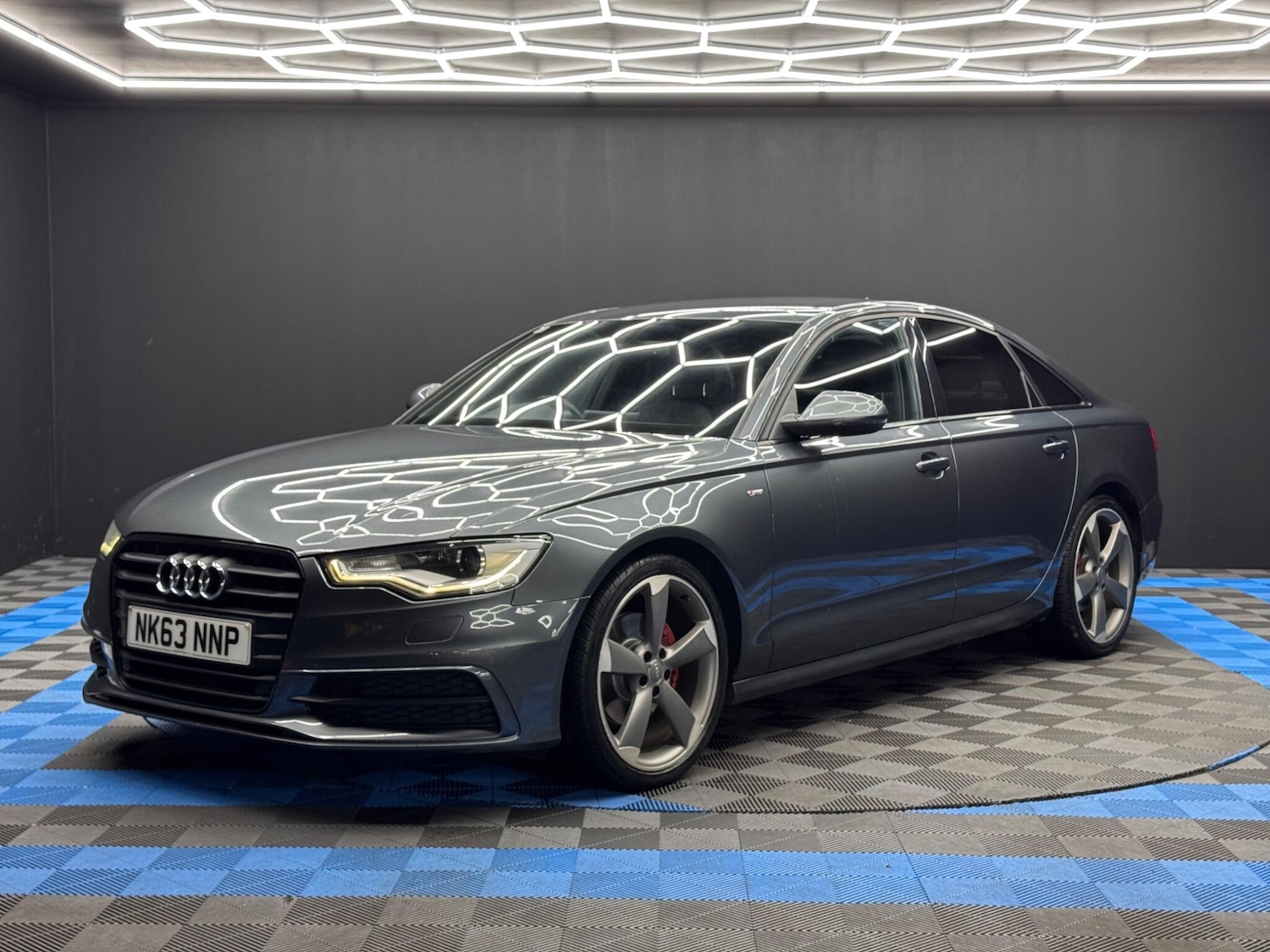 Used Audi A6 Saloon 2013 for sale - 76136794: Photo 3
