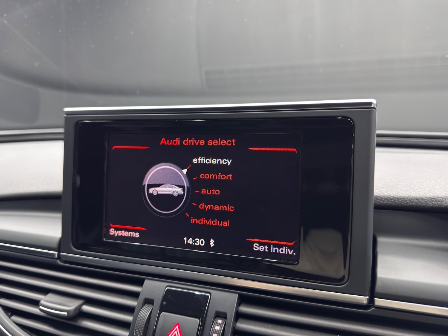 Used Audi A6 Saloon 2013 for sale - 76136794: Photo 34