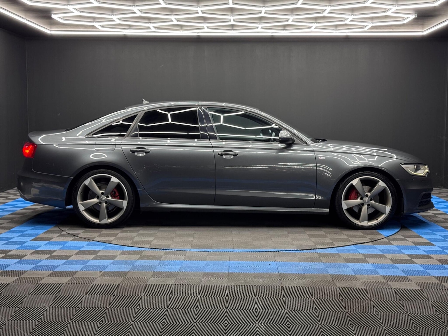 Used Audi A6 Saloon 2013 for sale - 76136794: Photo 4
