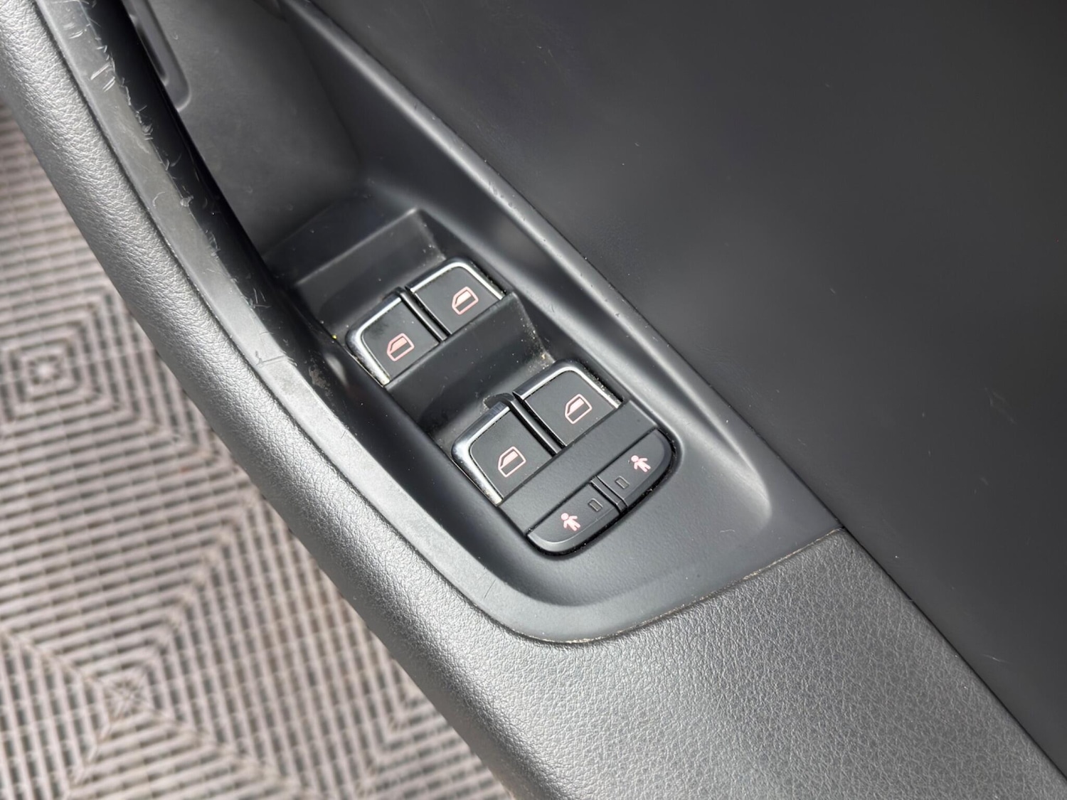 Used Audi A6 Saloon 2013 for sale - 76136794: Photo 40