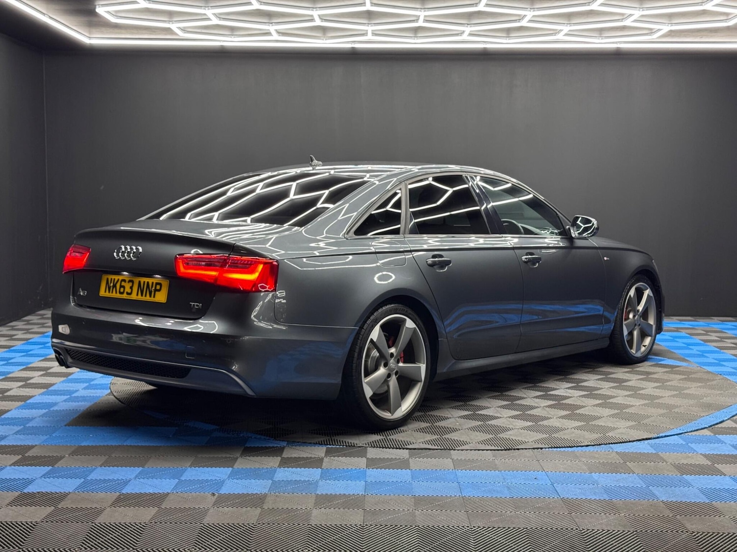 Used Audi A6 Saloon 2013 for sale - 76136794: Photo 5