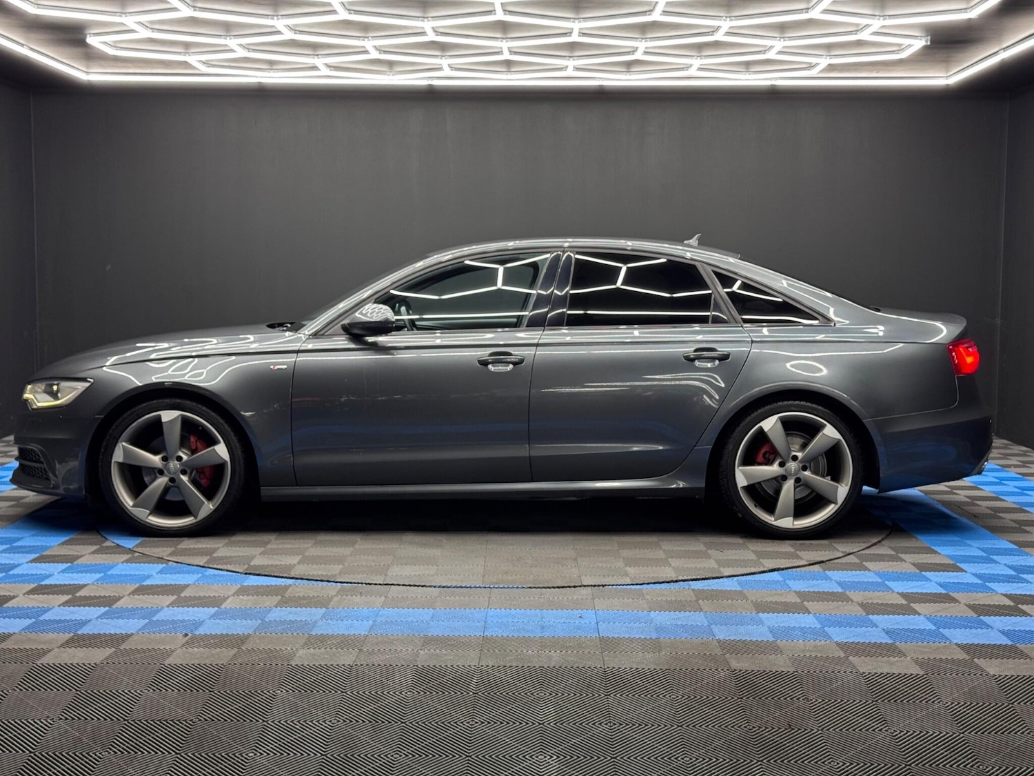 Used Audi A6 Saloon 2013 for sale - 76136794: Photo 8