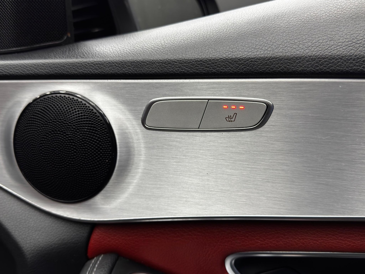 Used Mercedes-Benz C Class 2016 for sale - 76584198: Photo 32