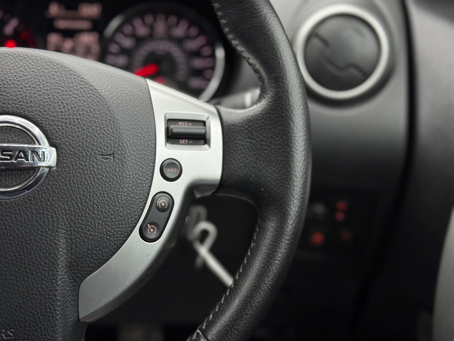 Used Nissan Qashqai for sale - 77497568: Photo 21