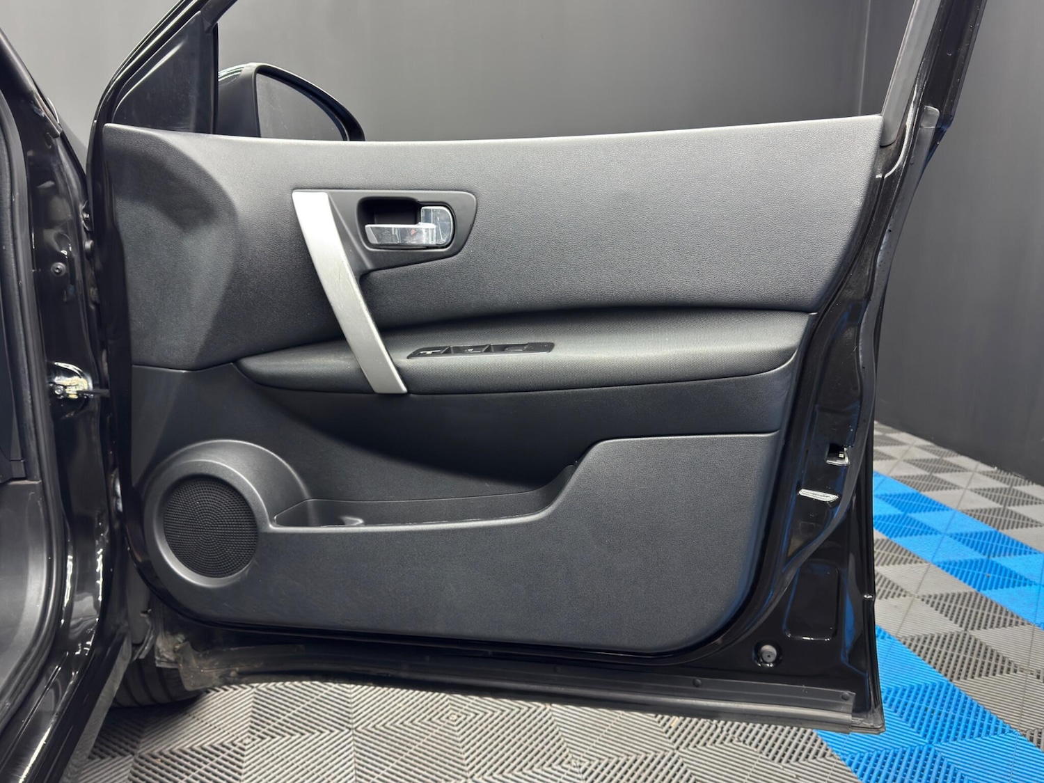 Used Nissan Qashqai for sale - 77497568: Photo 31