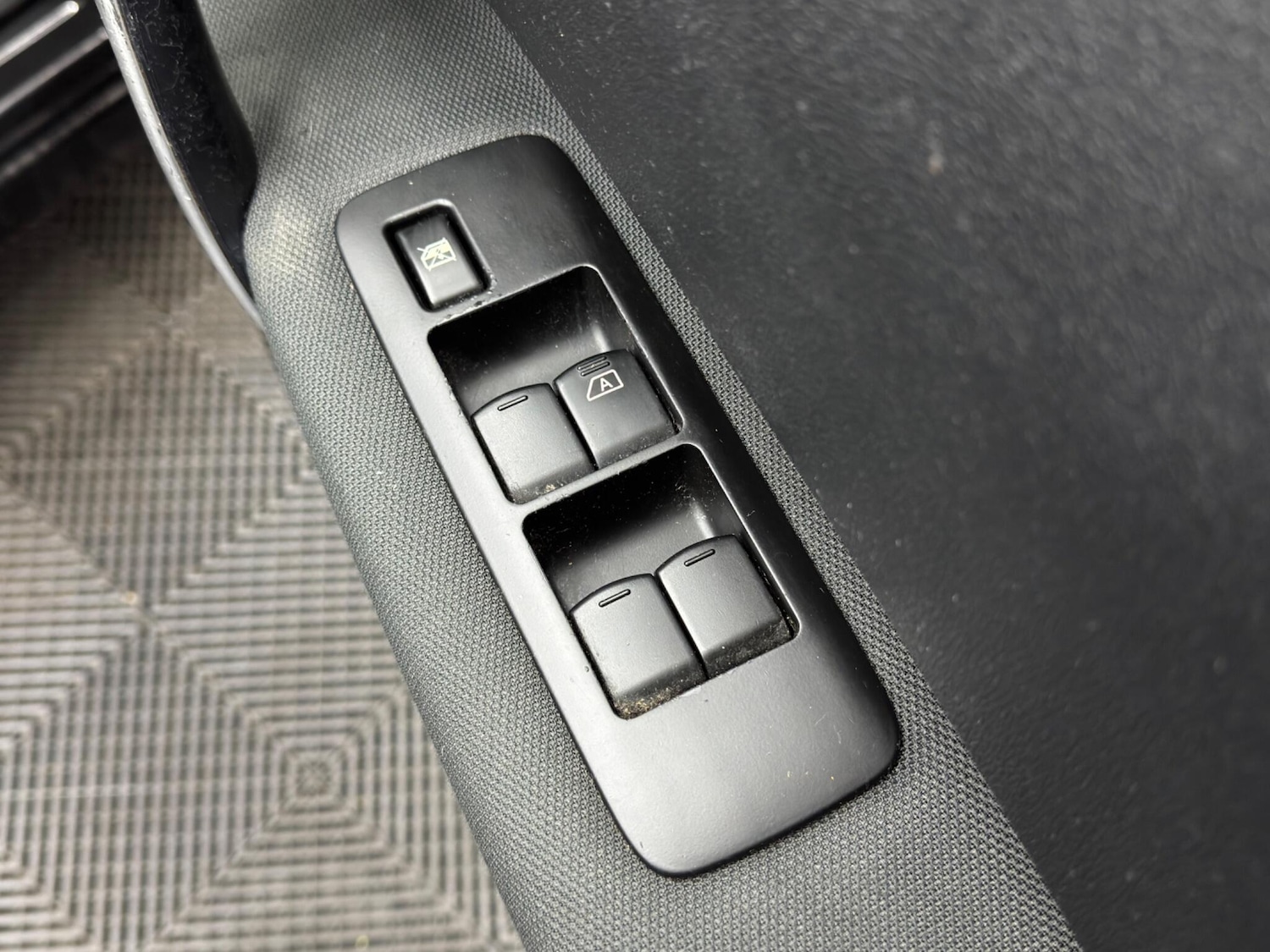 Used Nissan Qashqai for sale - 77497568: Photo 32