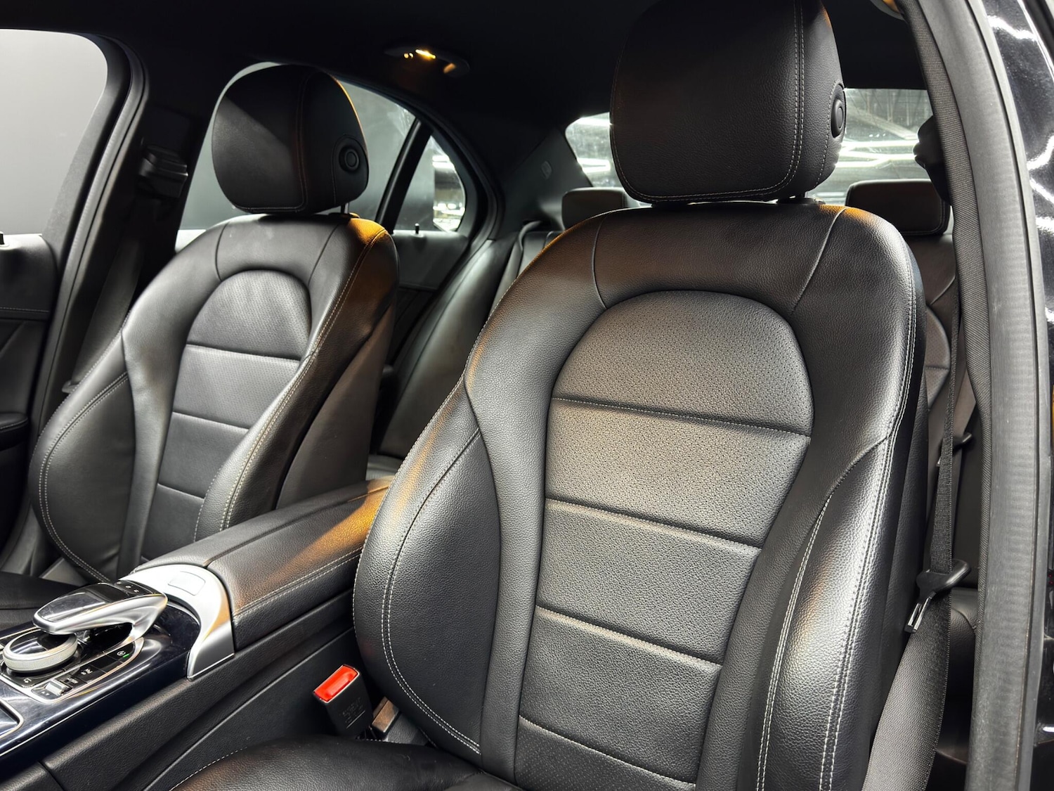 Used Mercedes-Benz C Class 2015 for sale - 76646089: Photo 14