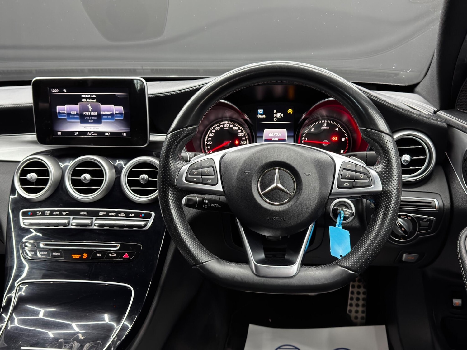 Used Mercedes-Benz C Class 2015 for sale - 76646089: Photo 18