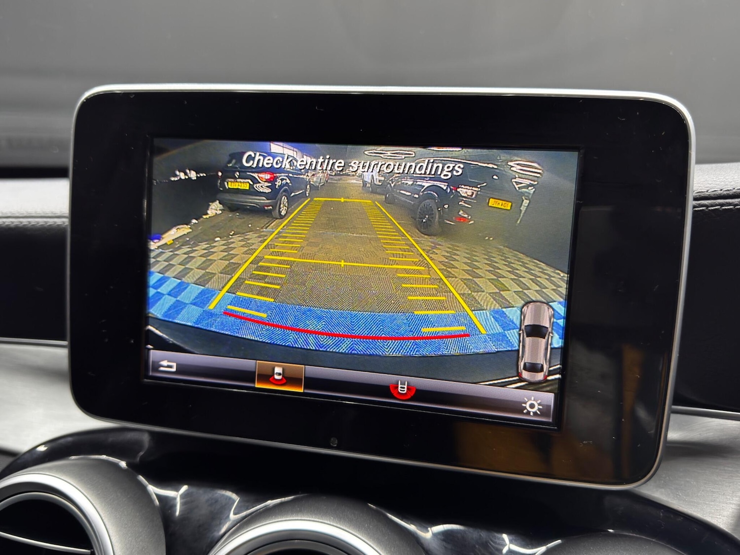 Used Mercedes-Benz C Class 2015 for sale - 76646089: Photo 32