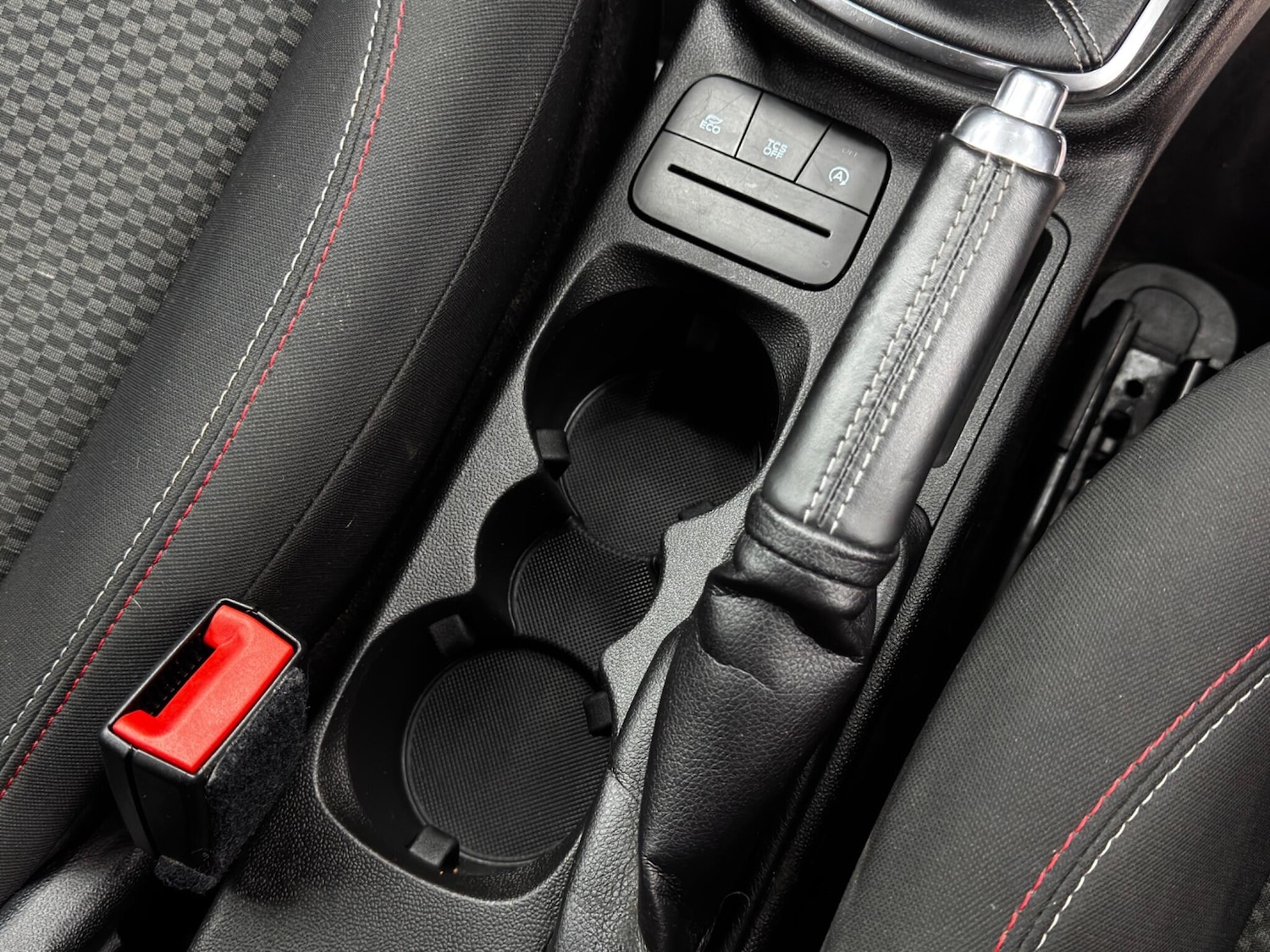 Used Ford Fiesta 2018 for sale - 77120757: Photo 24