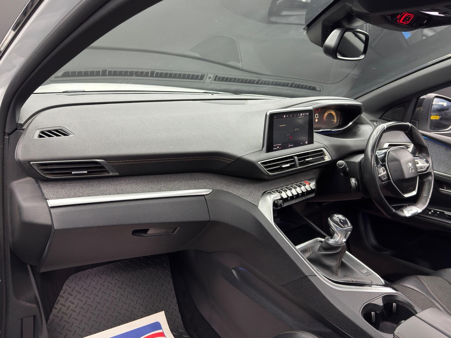 Used Peugeot 5008 2018 for sale - 77084475: Photo 11