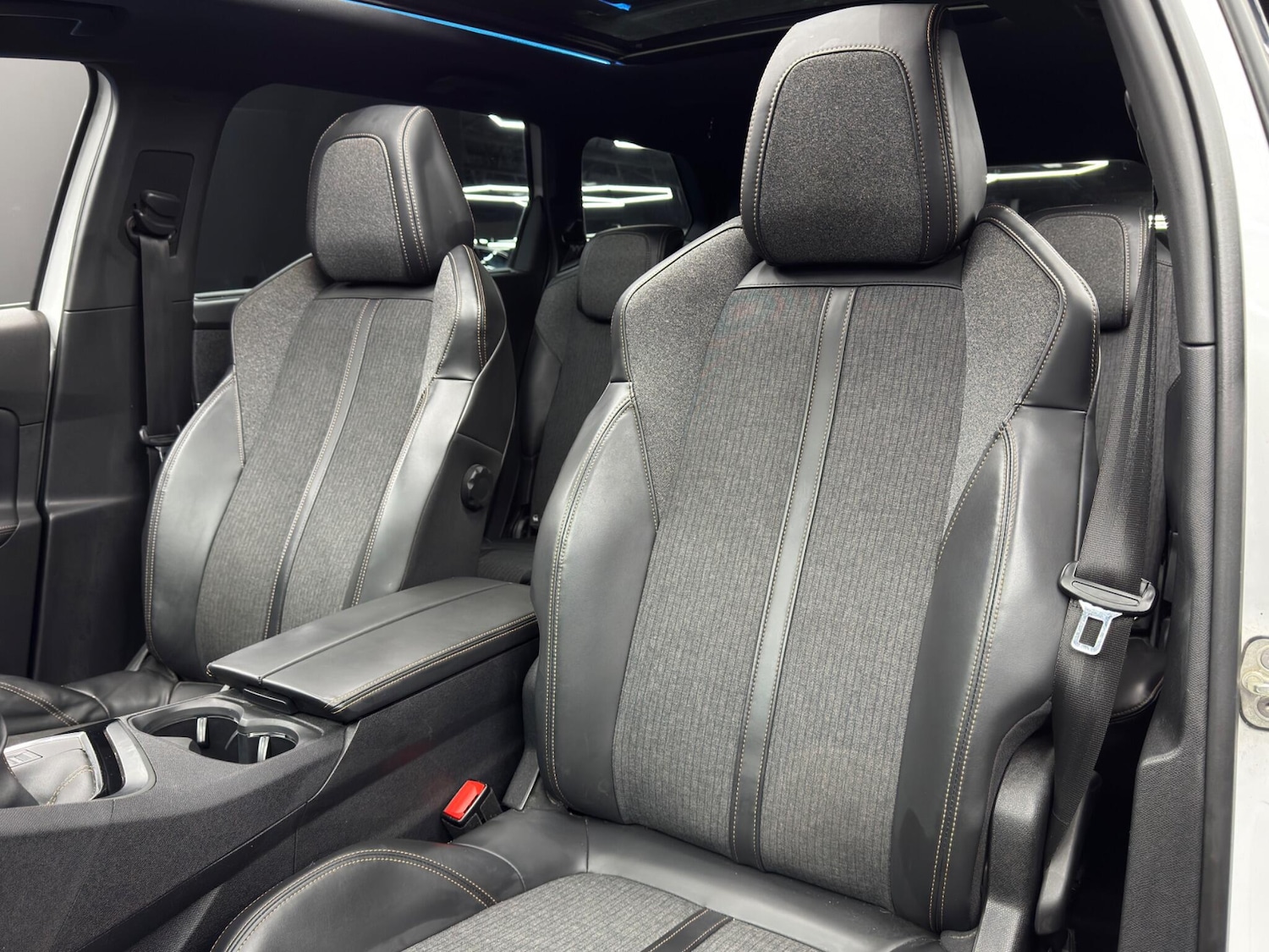 Used Peugeot 5008 2018 for sale - 77084475: Photo 14