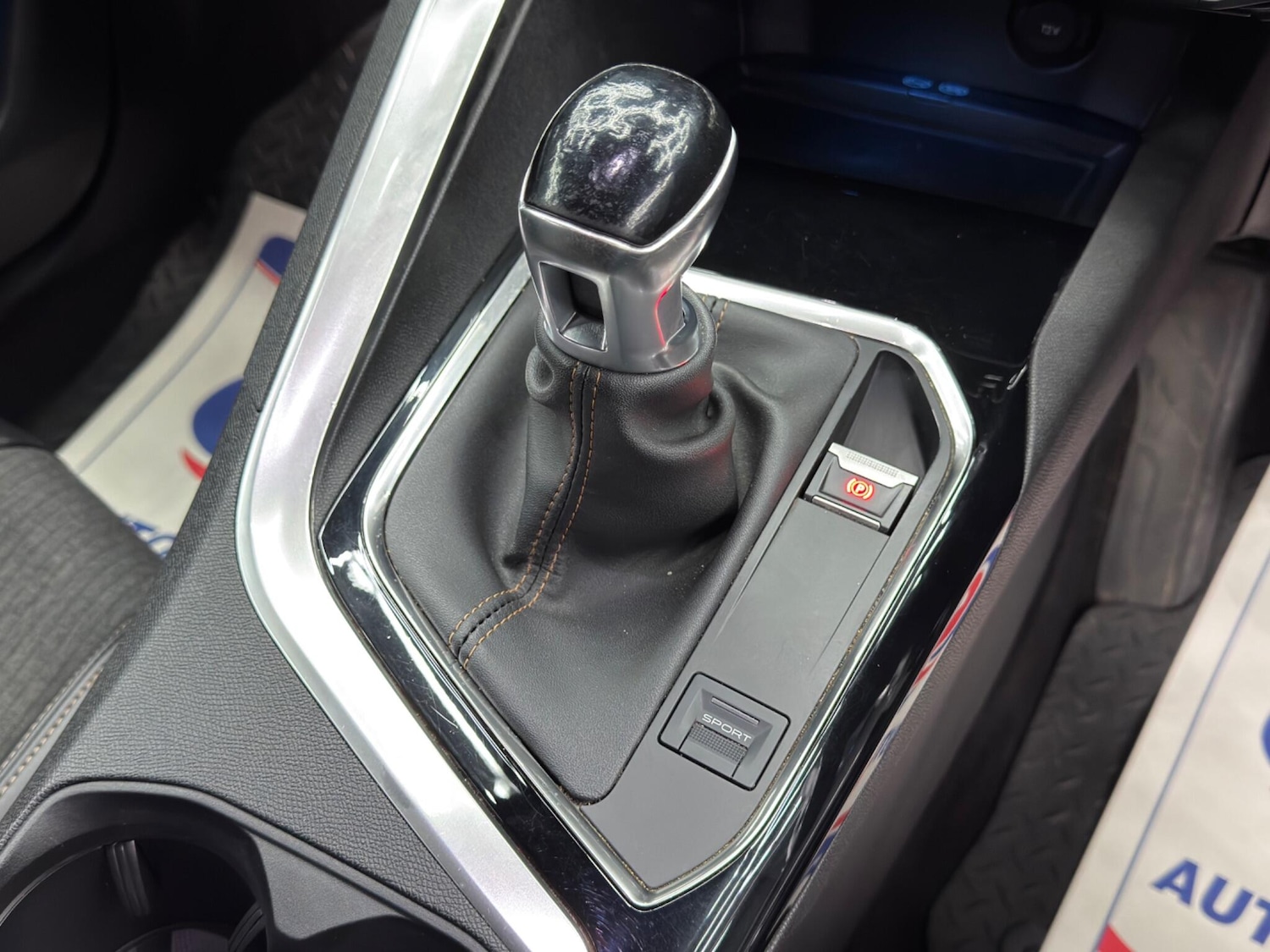 Used Peugeot 5008 2018 for sale - 77084475: Photo 27