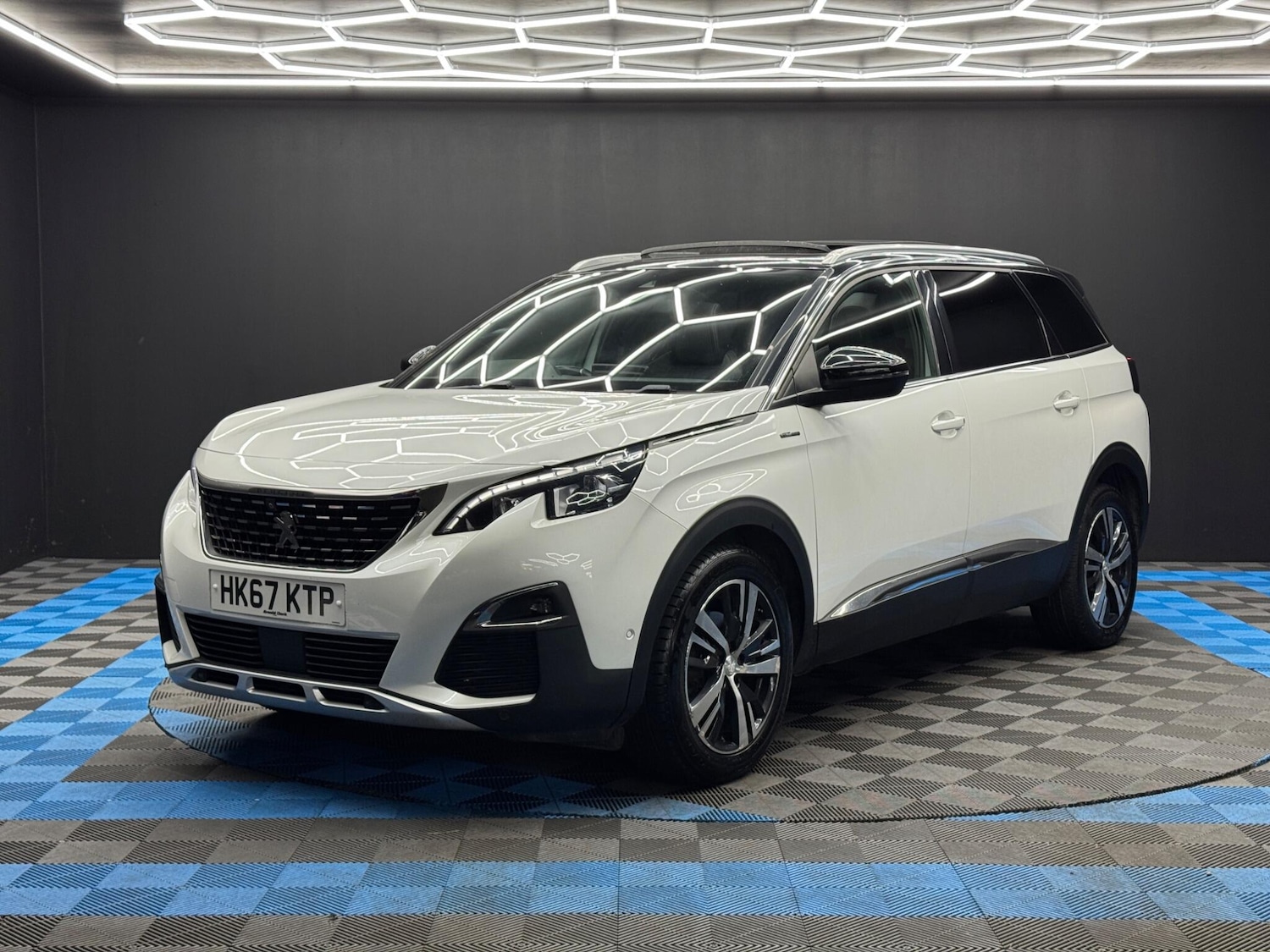 Used Peugeot 5008 2018 for sale - 77084475: Photo 3