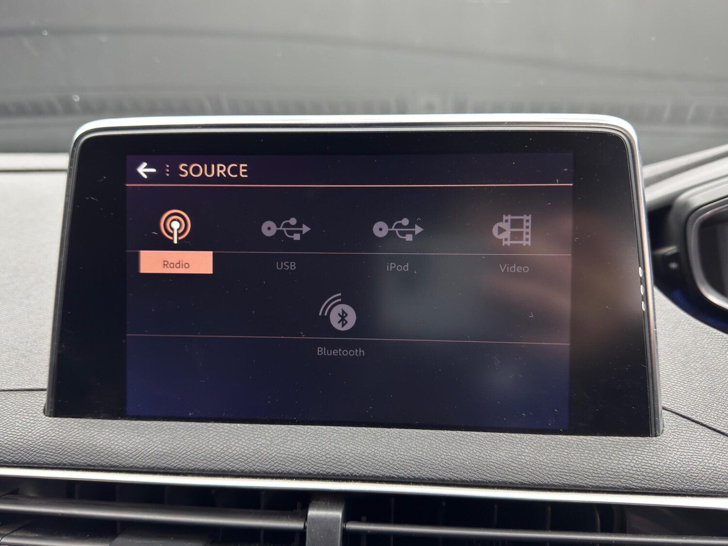 Used Peugeot 5008 2018 for sale - 77084475: Photo 31