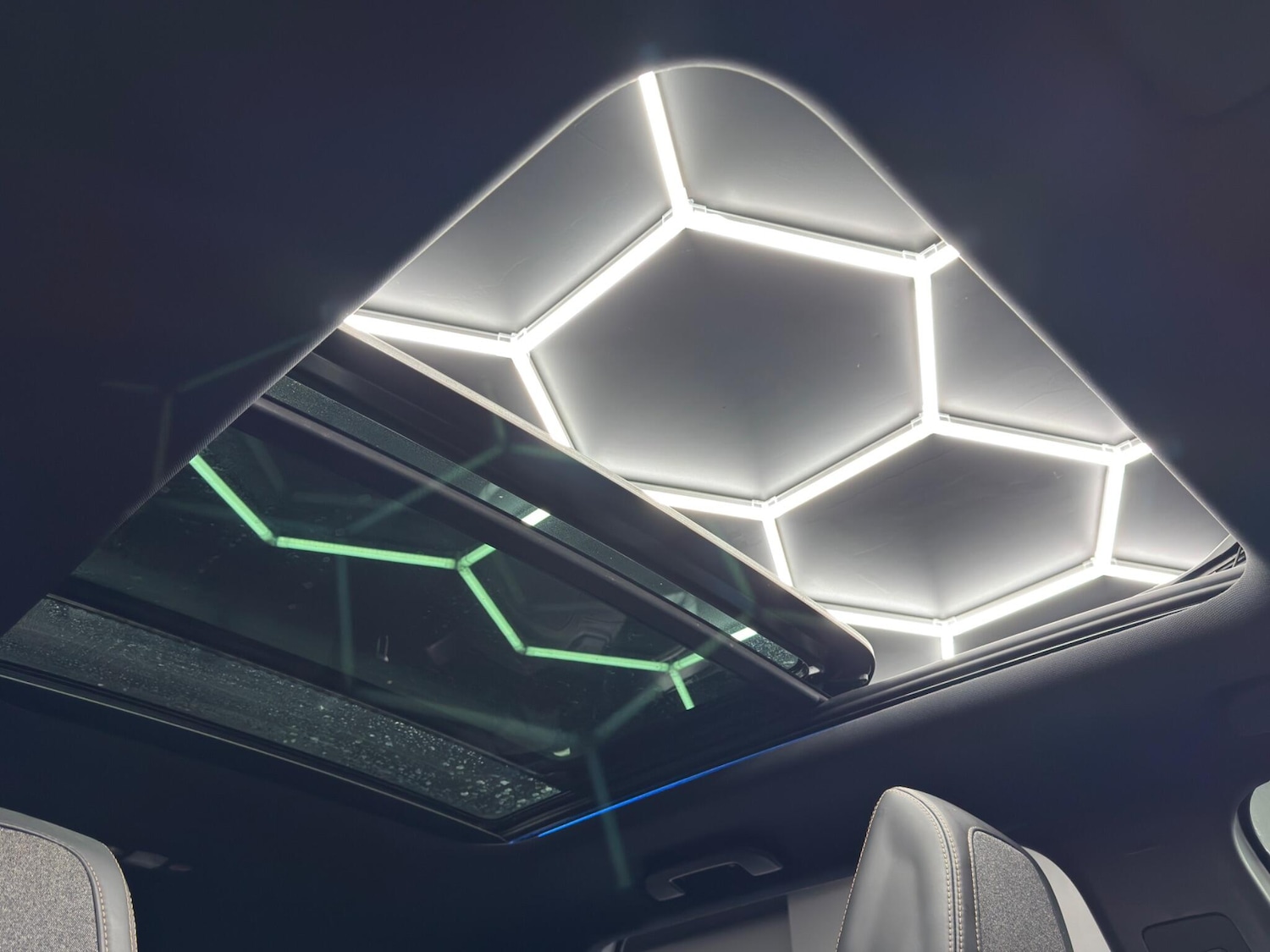 Used Peugeot 5008 2018 for sale - 77084475: Photo 37