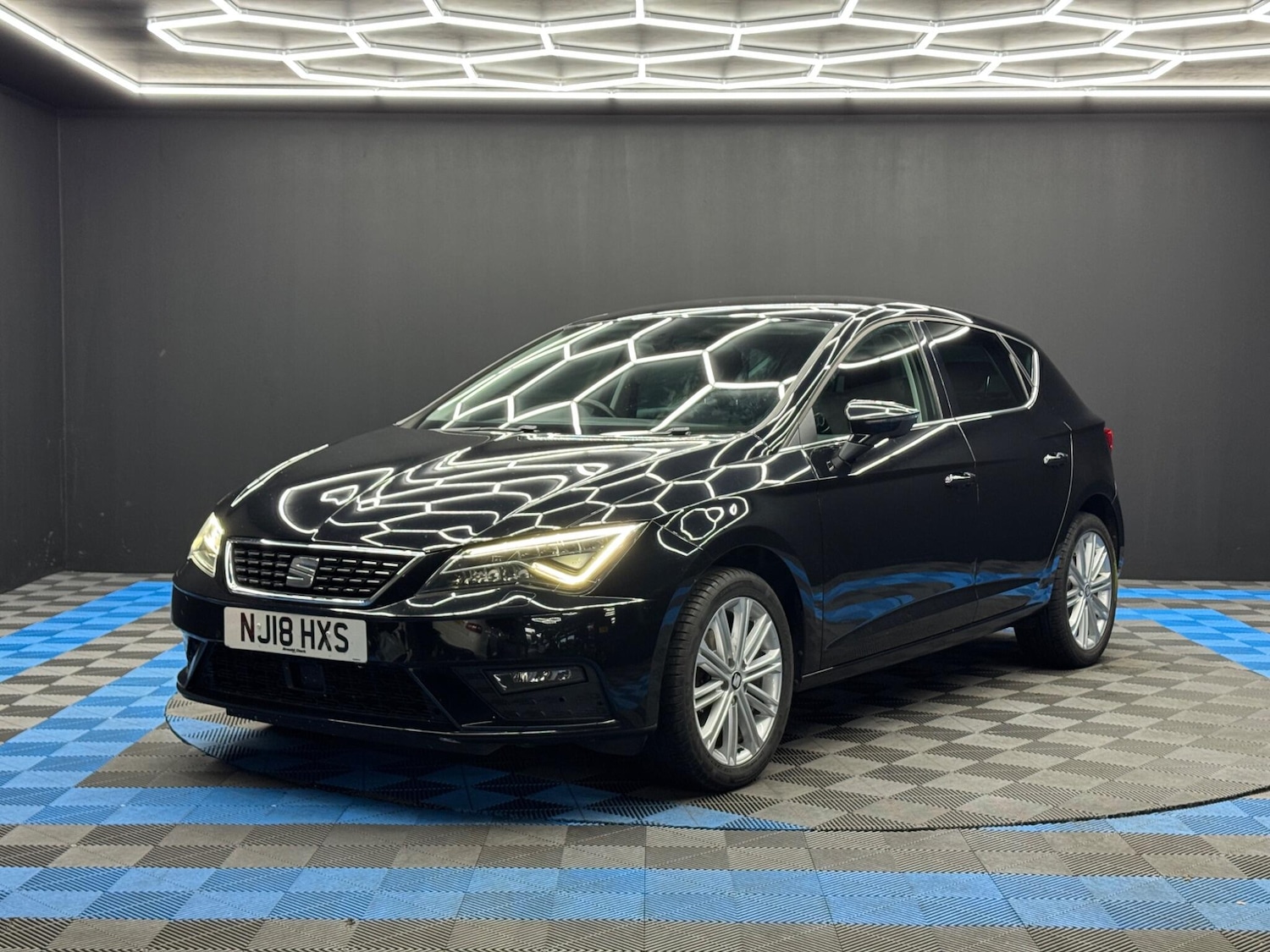 Used SEAT Leon 2018 for sale - 76606969: Photo 3